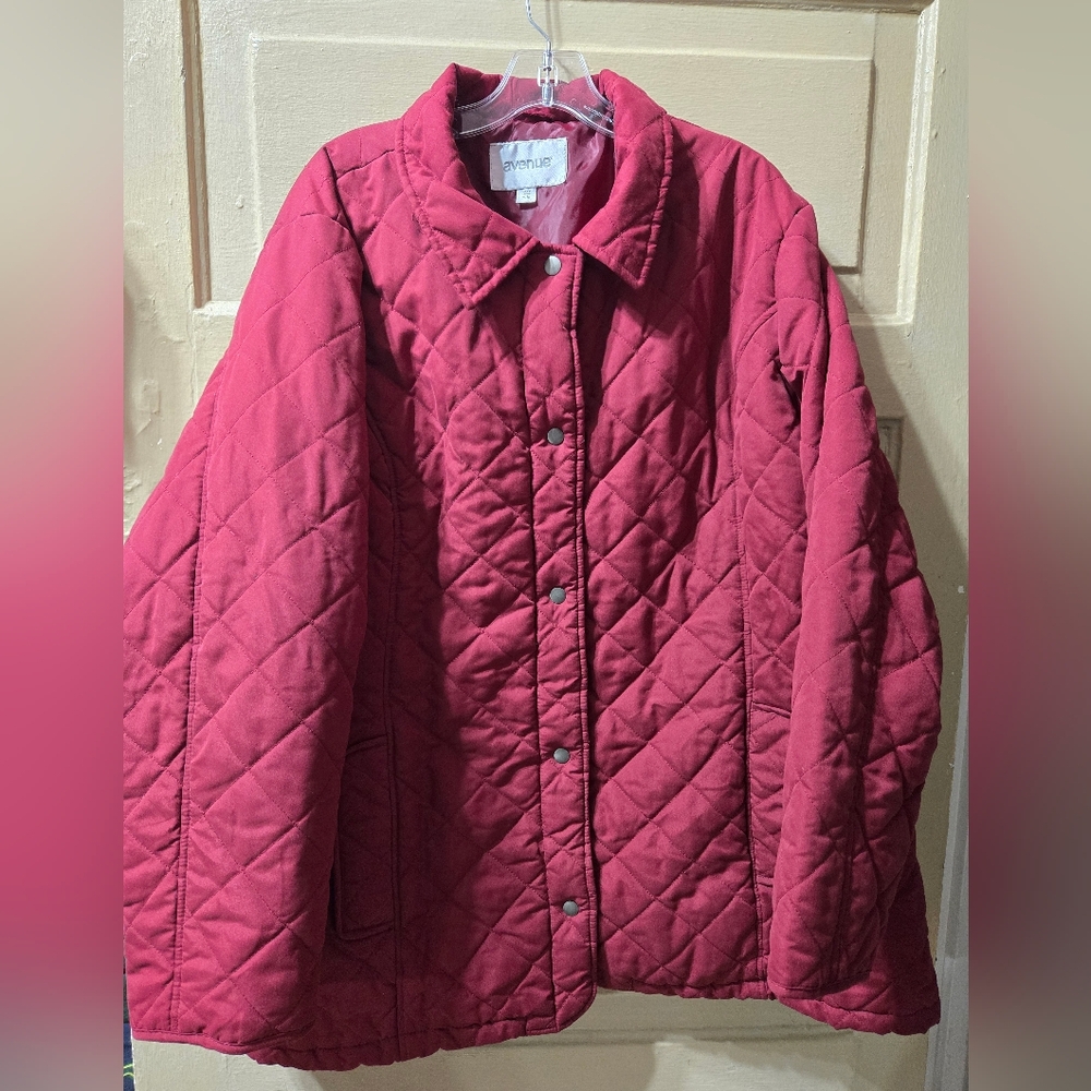 Avenue Quilted Red Button Front Jacket GUC Size: 26/28
